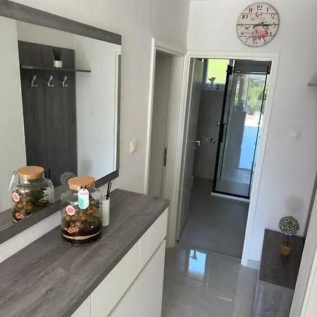 Antonio Apartment